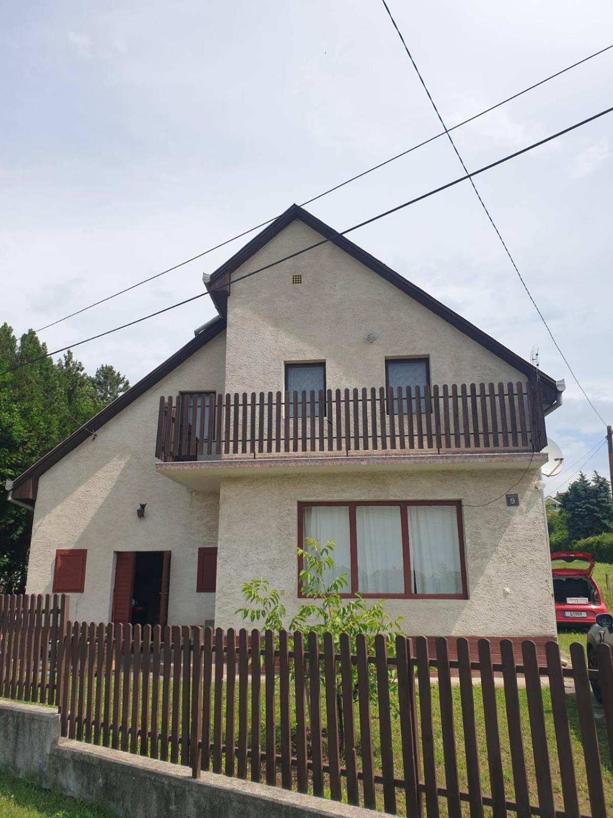 Happy Family House * Velence